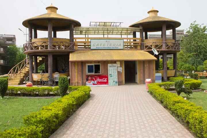 cafeteria